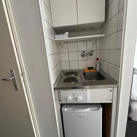 Süsse Nähe Der Aare Und Zentrum * Berna